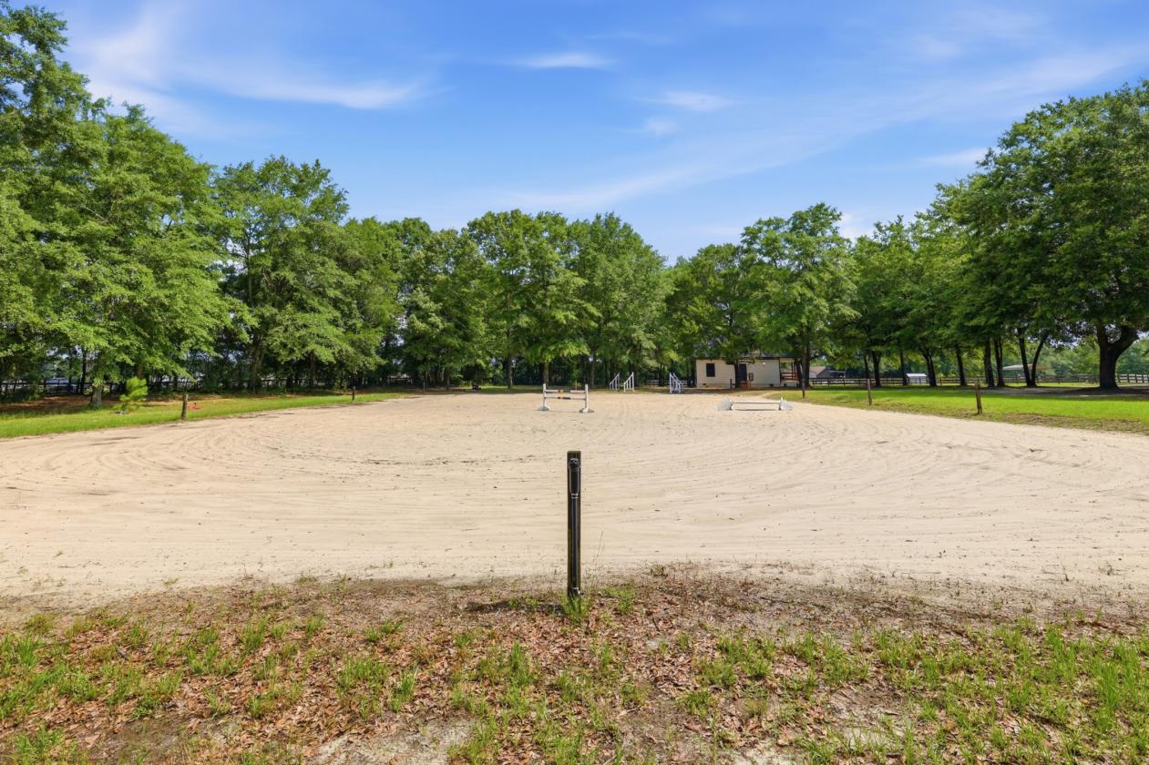 Tucked Away Farm - Horse Oasis - photo 24