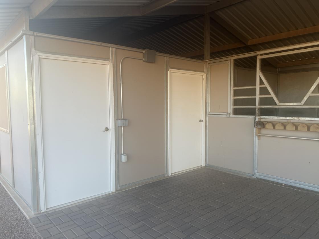 Elgin Beauty! workshop/RV garage/barn/ arena/house - photo 16