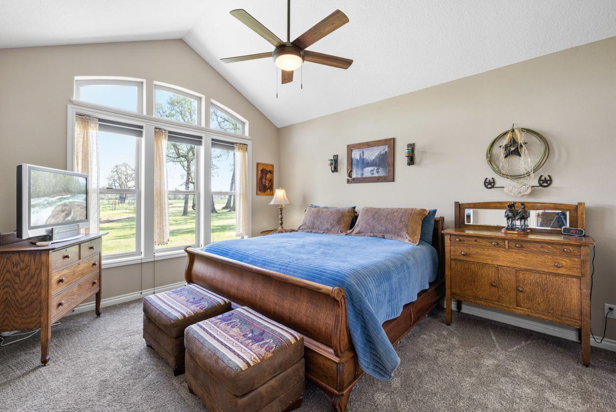 Equestrian Property Facility - photo 24
