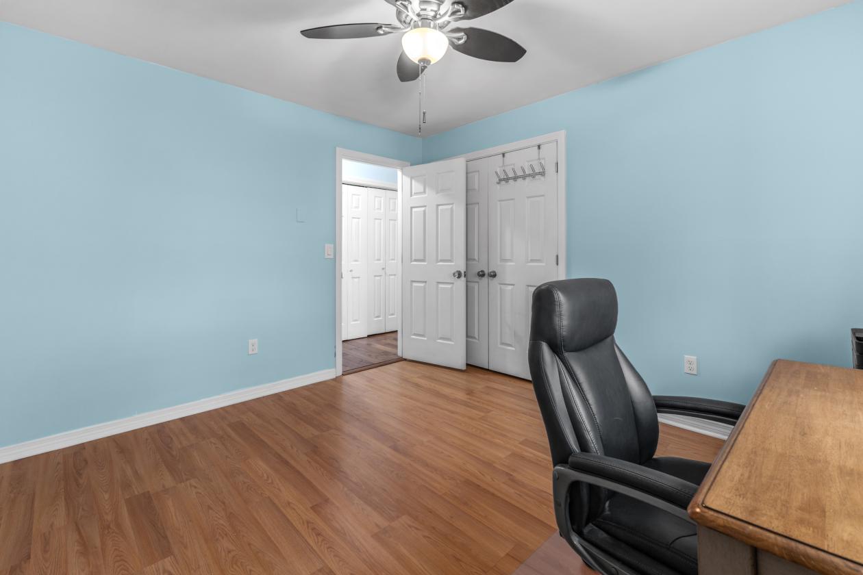 Lakefront Home with 2 stalls & a Tack Room - photo 20