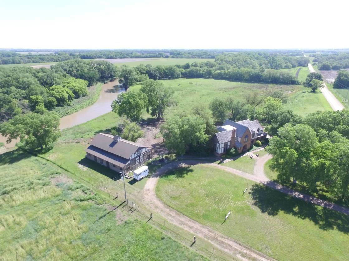 Horse Property For Sale in Kansas, Horse Ranches & Farms For Sale in KS