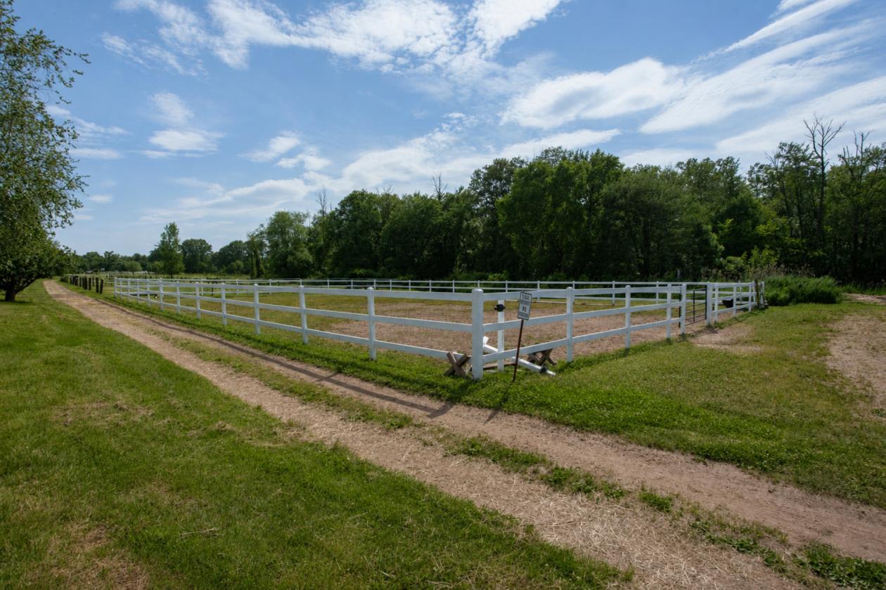 Turnkey Horse Farm on 59 Acres - photo 14