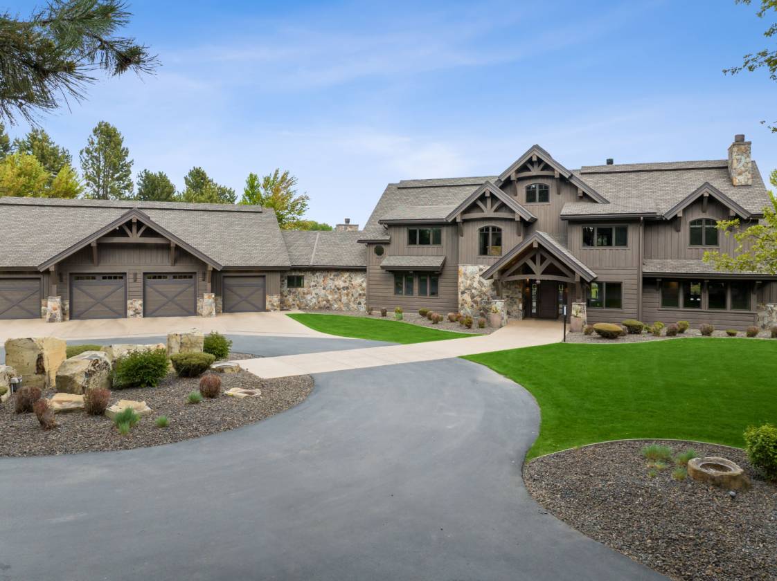 Horse Property for sale.