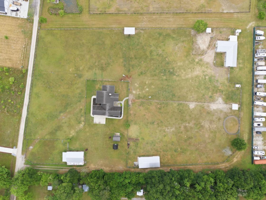 Exceptional & rare offering in New Hanover County - photo 5