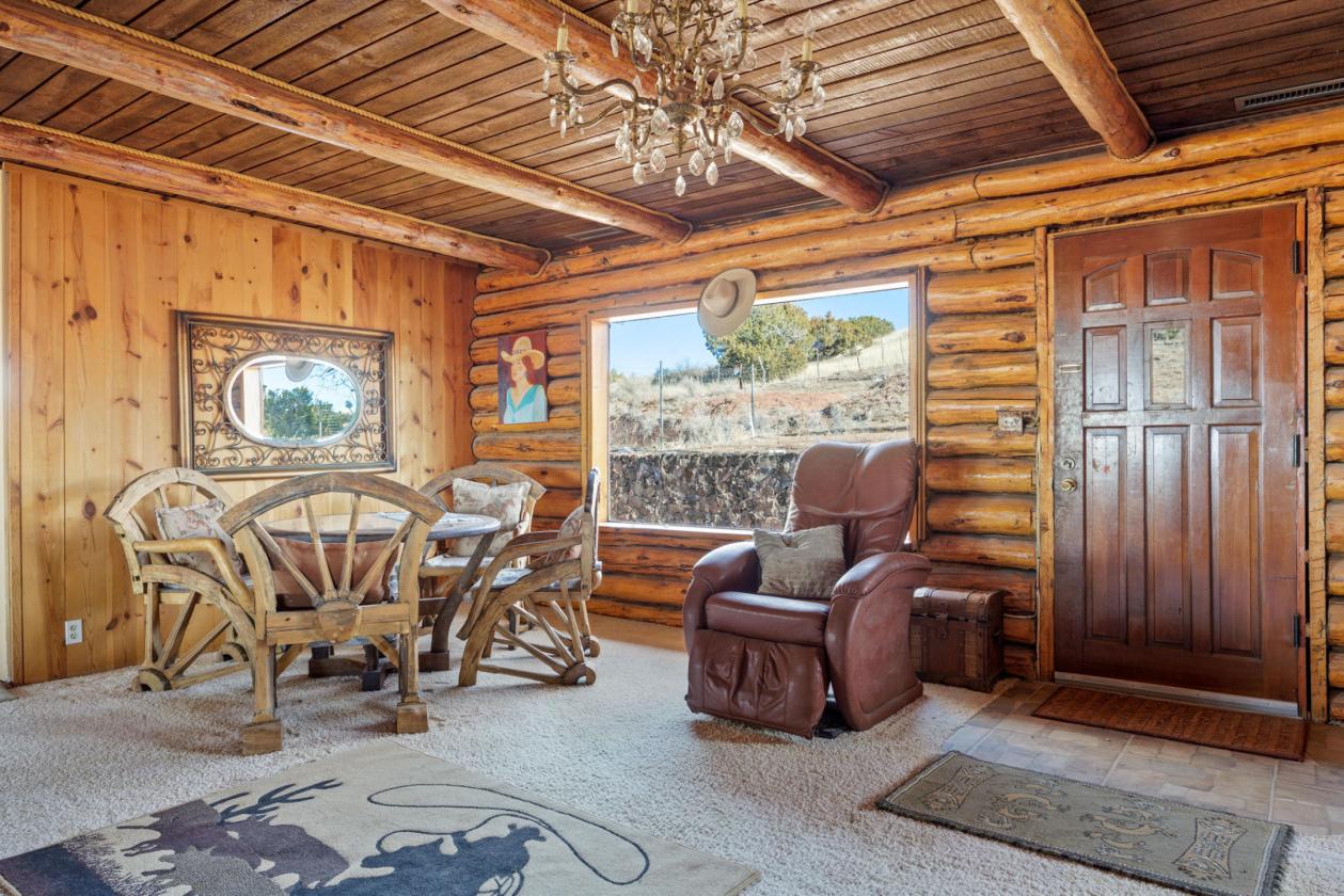 Gorgeous Home,Huge Shop, Perfect Horse Property - photo 10