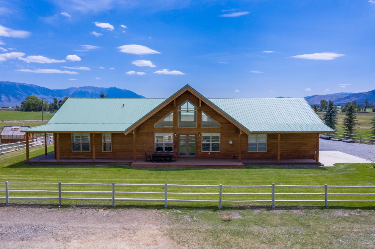 Turnkey Equestrian Estate, Stunning Views - photo 27