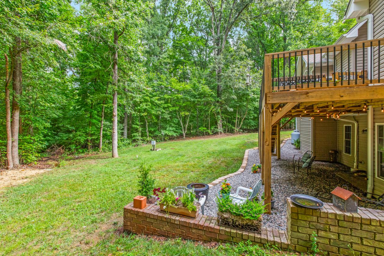 Beautiful mini-farm on 8.46+/- private acres - photo 29