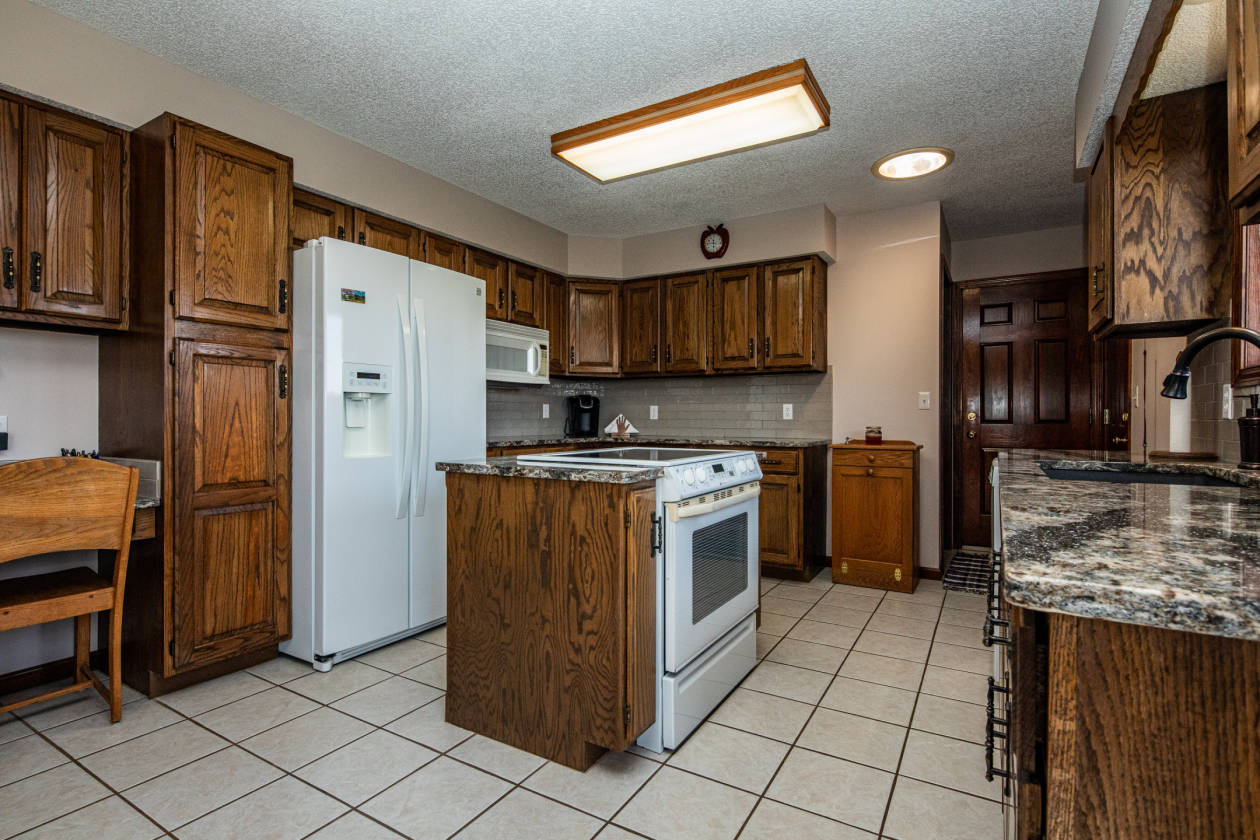 Horse property for sale with home Hoyt, Jackson County