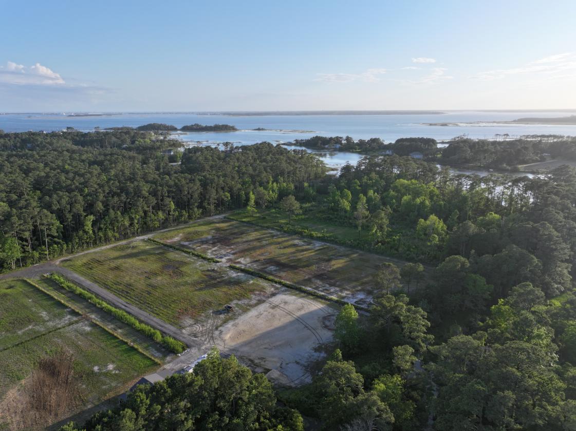 Premier 22± Acre Waterfront Equestrian Estate - photo 12