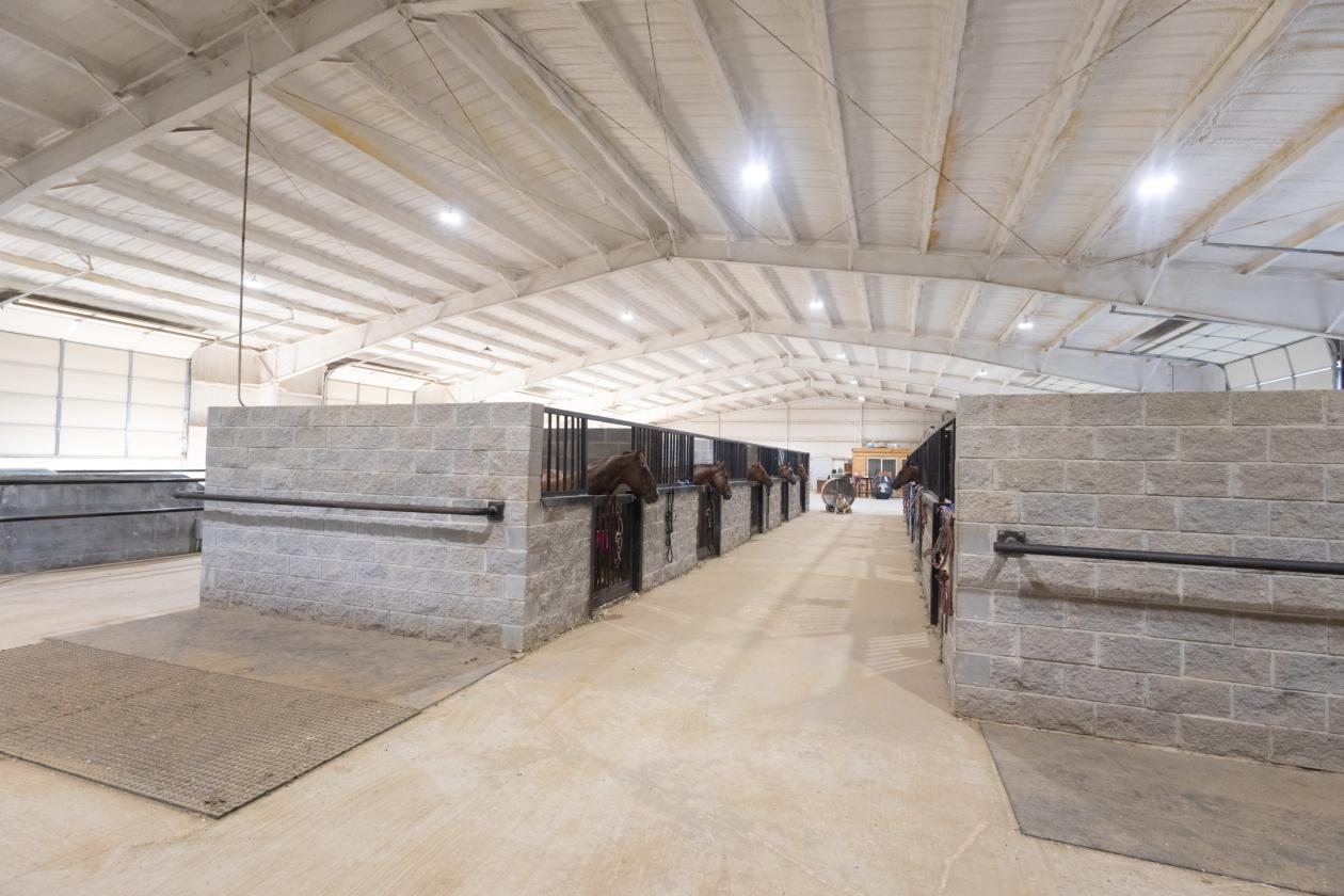 Income producing aquatread and covered arena - photo 26