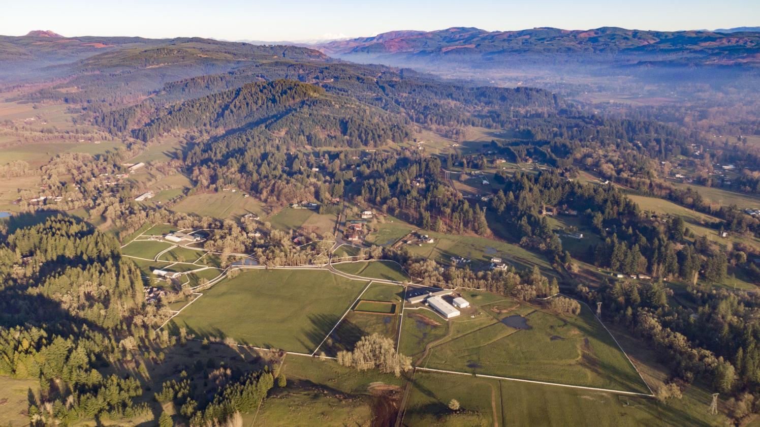 Luxury Equine and Cattle Ranch in Western Oregon - photo 1