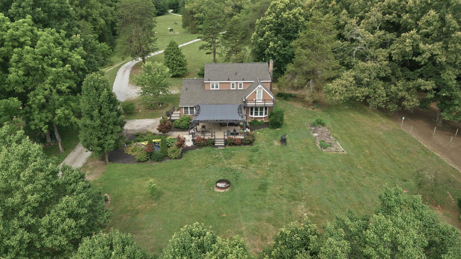 Equestrian Estate Bordering State Forest! - photo 7