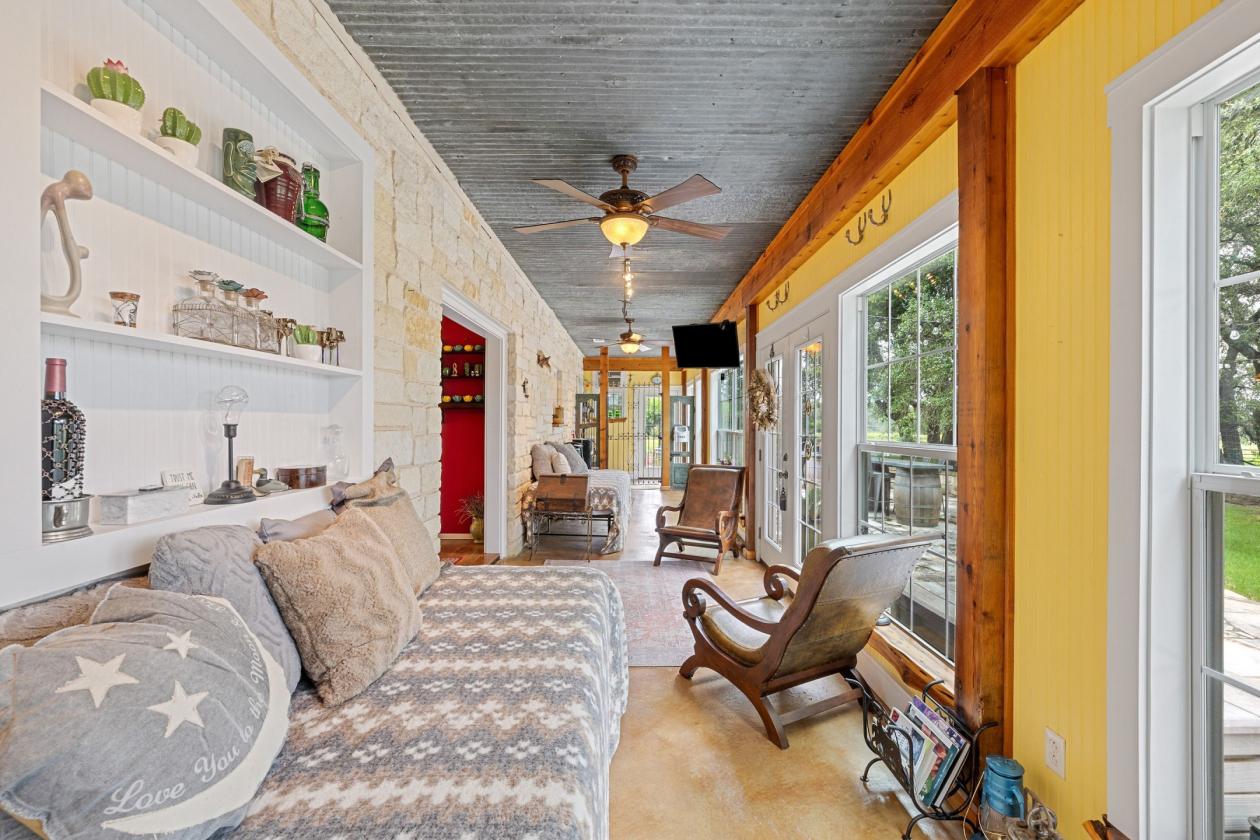 Rocking V Ranch | Turn-Key Hill Country Ranch - photo 17