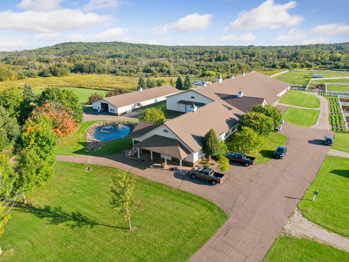Spring Hill Farm on 98 Acres - photo 3