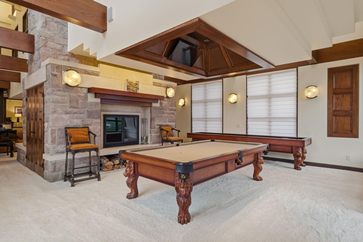 Stunning Equestrian Home! - photo 26