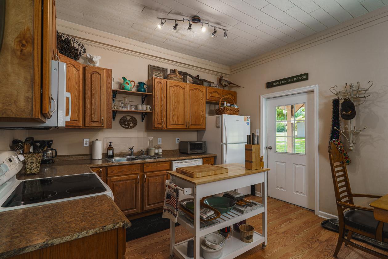 Equestrian Estate Near the Carolina Horse Park - photo 23