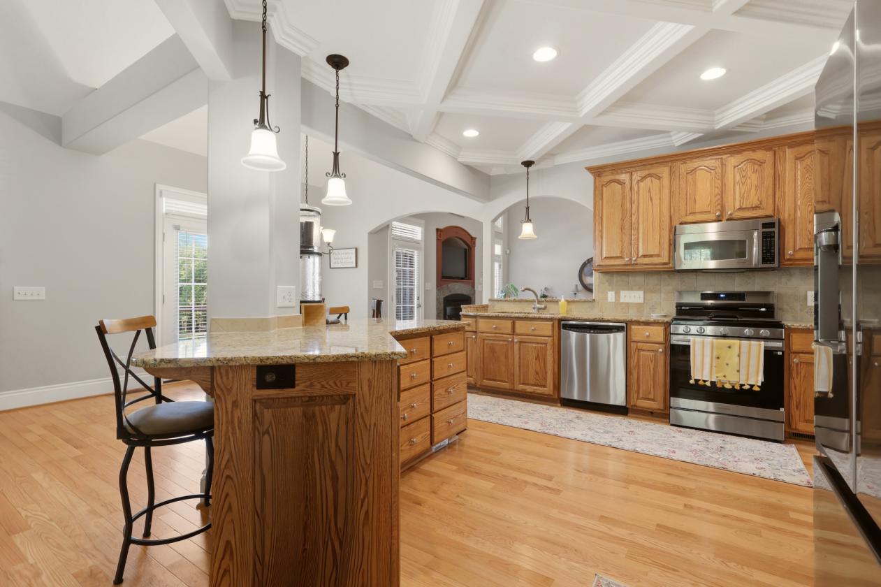 Magnificent 34.75-Acres & Home! - photo 11
