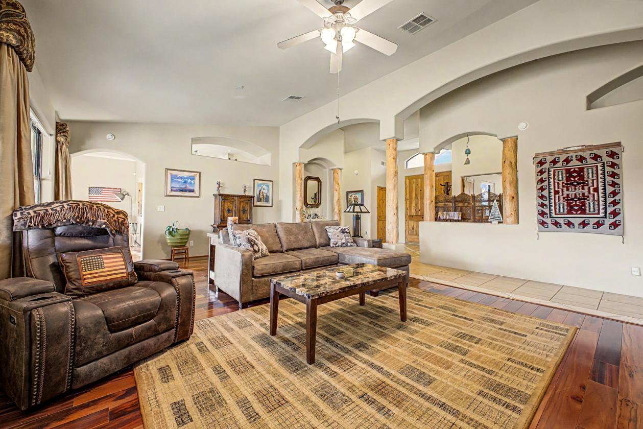 2.5 ACRES w/ CUSTOM HOME - JUST NEEDS HORSE SET-UP - photo 14