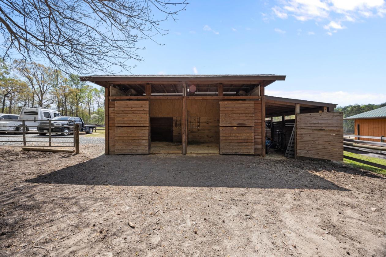 OPEN HOUSE Sat 08/01 from 11 to 4 Equestrian Ctr - photo 28