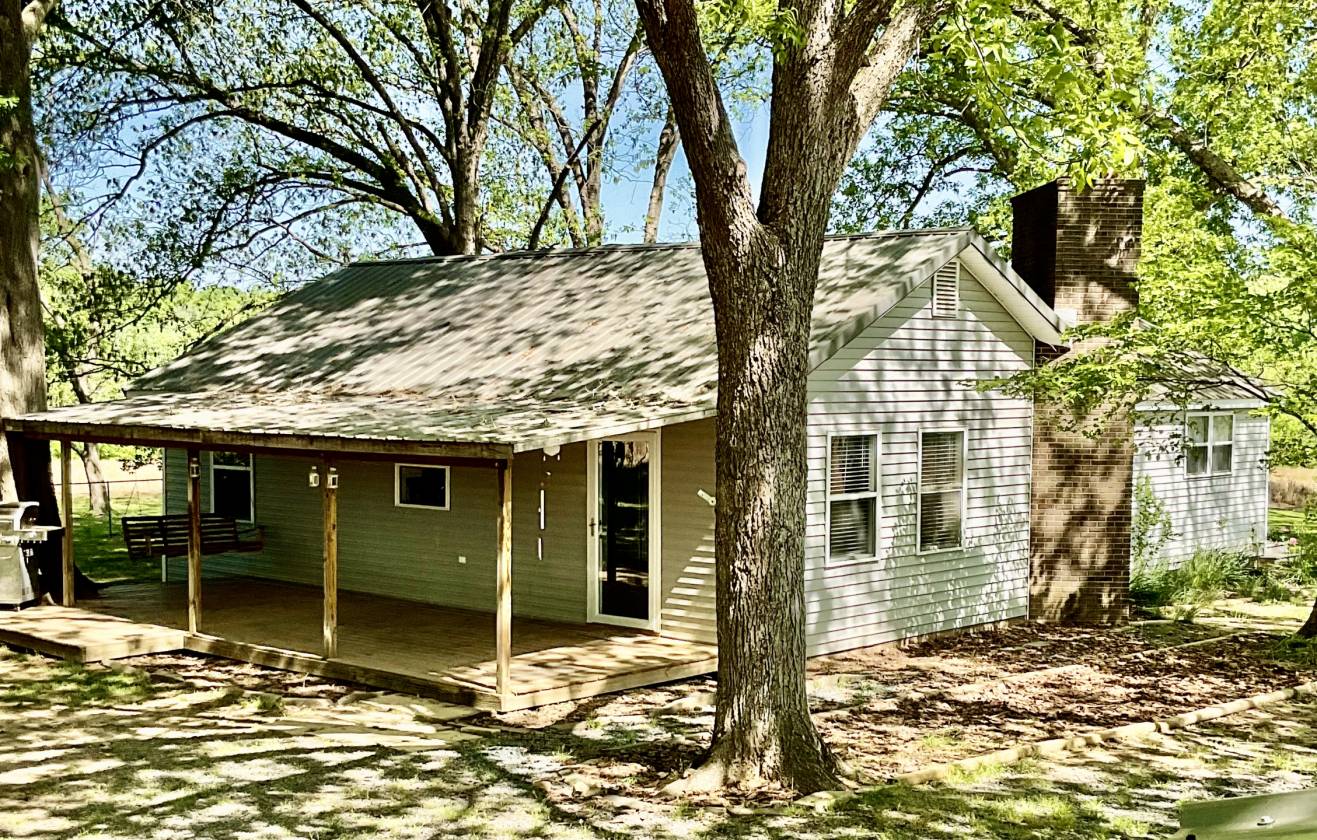 Horse Property for sale.