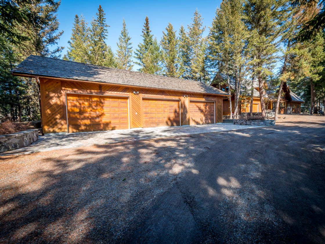 Horse Lake, BC Retreat Lone Butte, Cariboo County, British Columbia