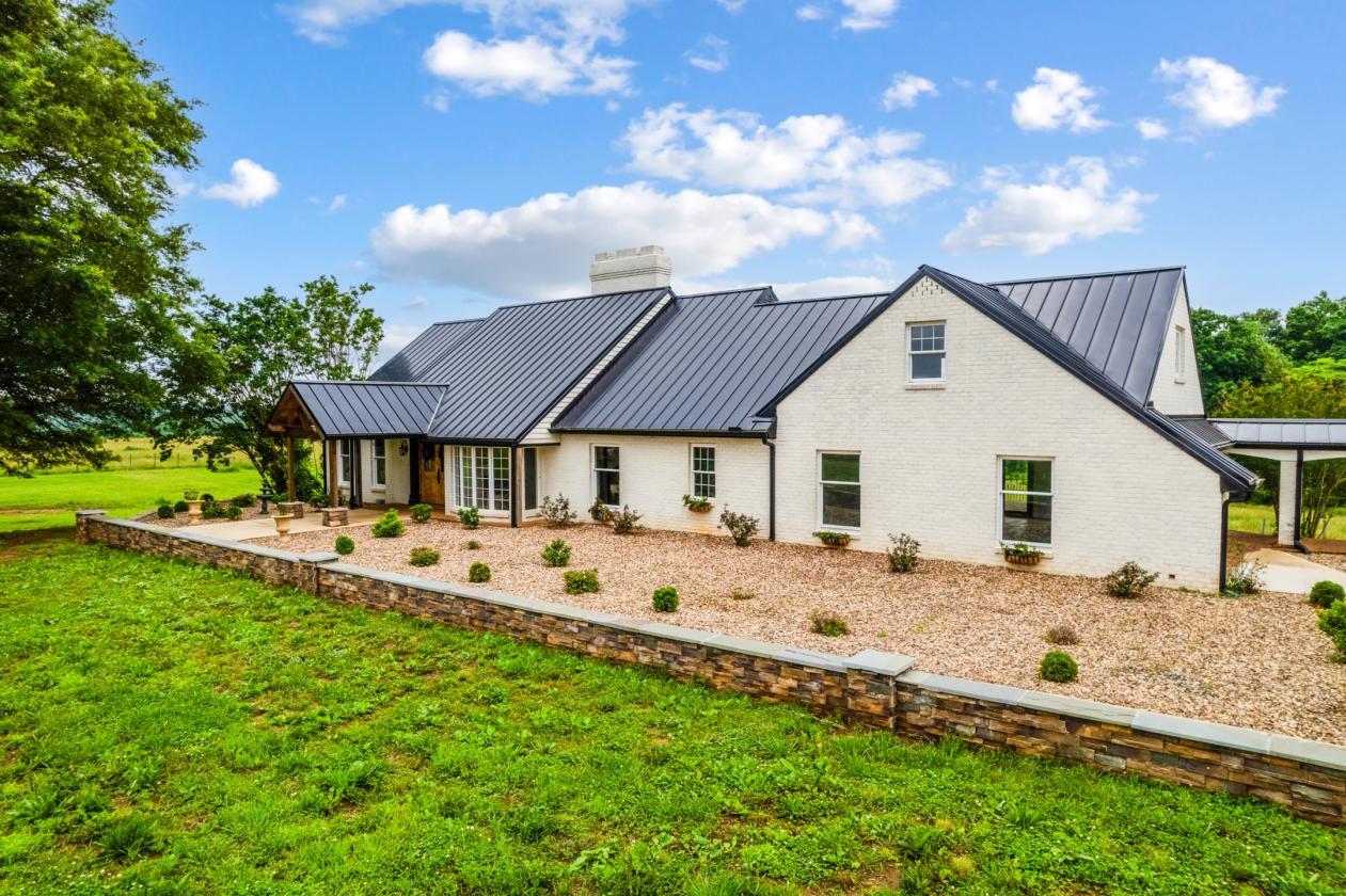 Magnificent Property on 112 Acres - photo 3