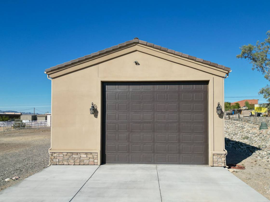 Horse Property for sale.