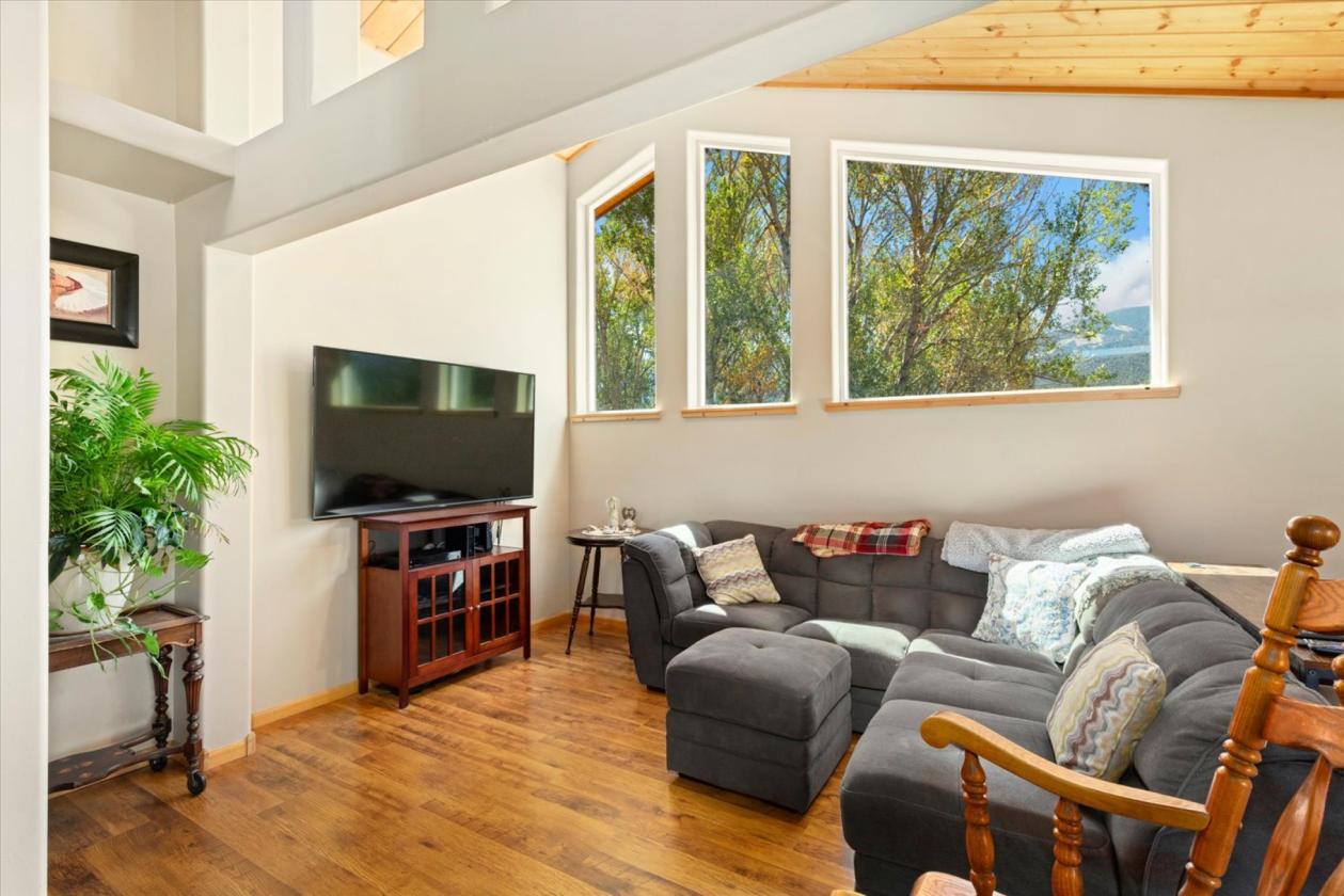 5-acre horse property - photo 25