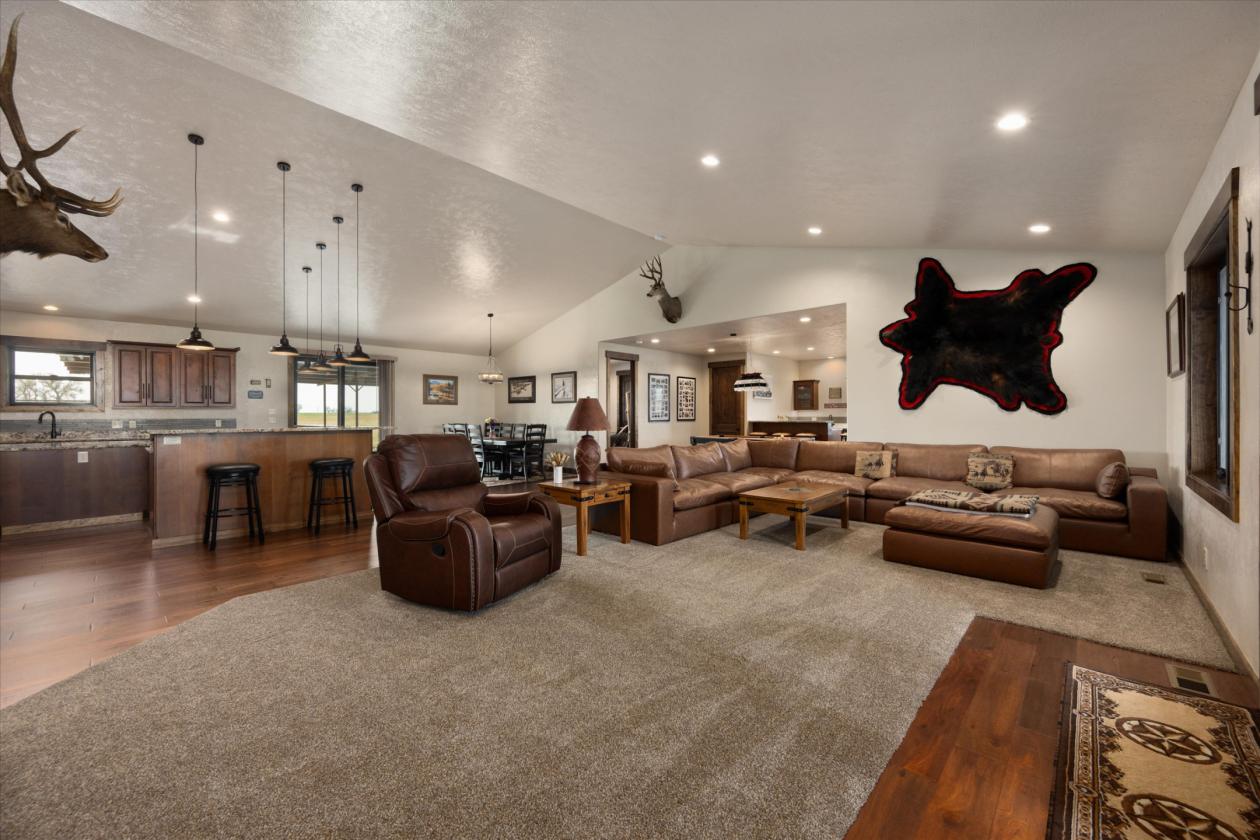 2 T Ranch - photo 6