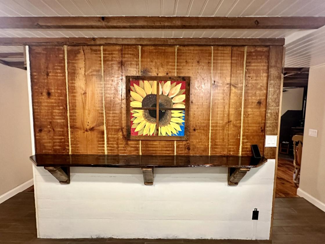 Horse farmette fully restored, 6 stall bank barn - photo 24
