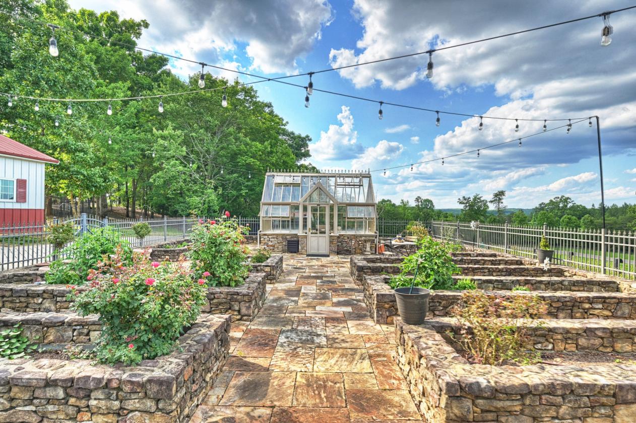 Equestrian Estate on 43 Acres - photo 23