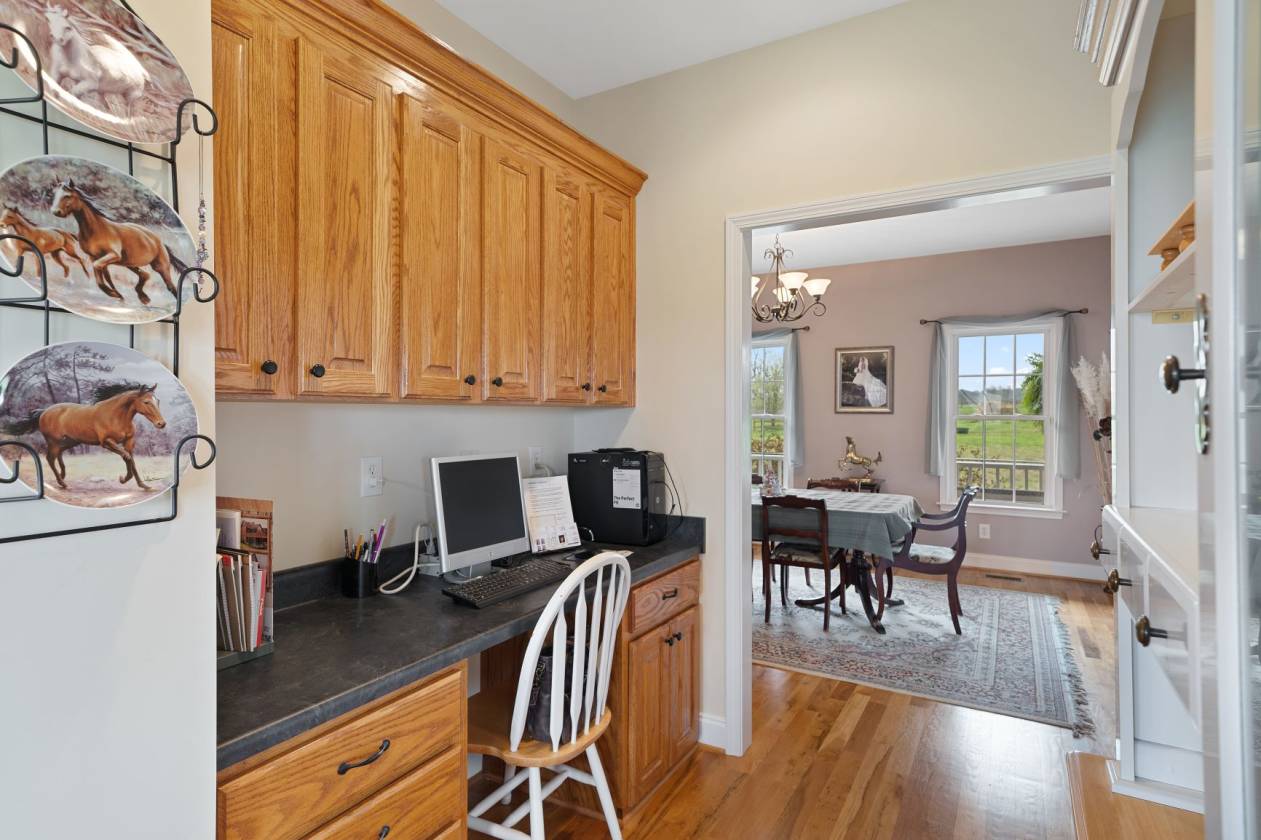 Beautiful Custom Home 30 Acres Horse Farm/Ranch Upstate SC Woodruff