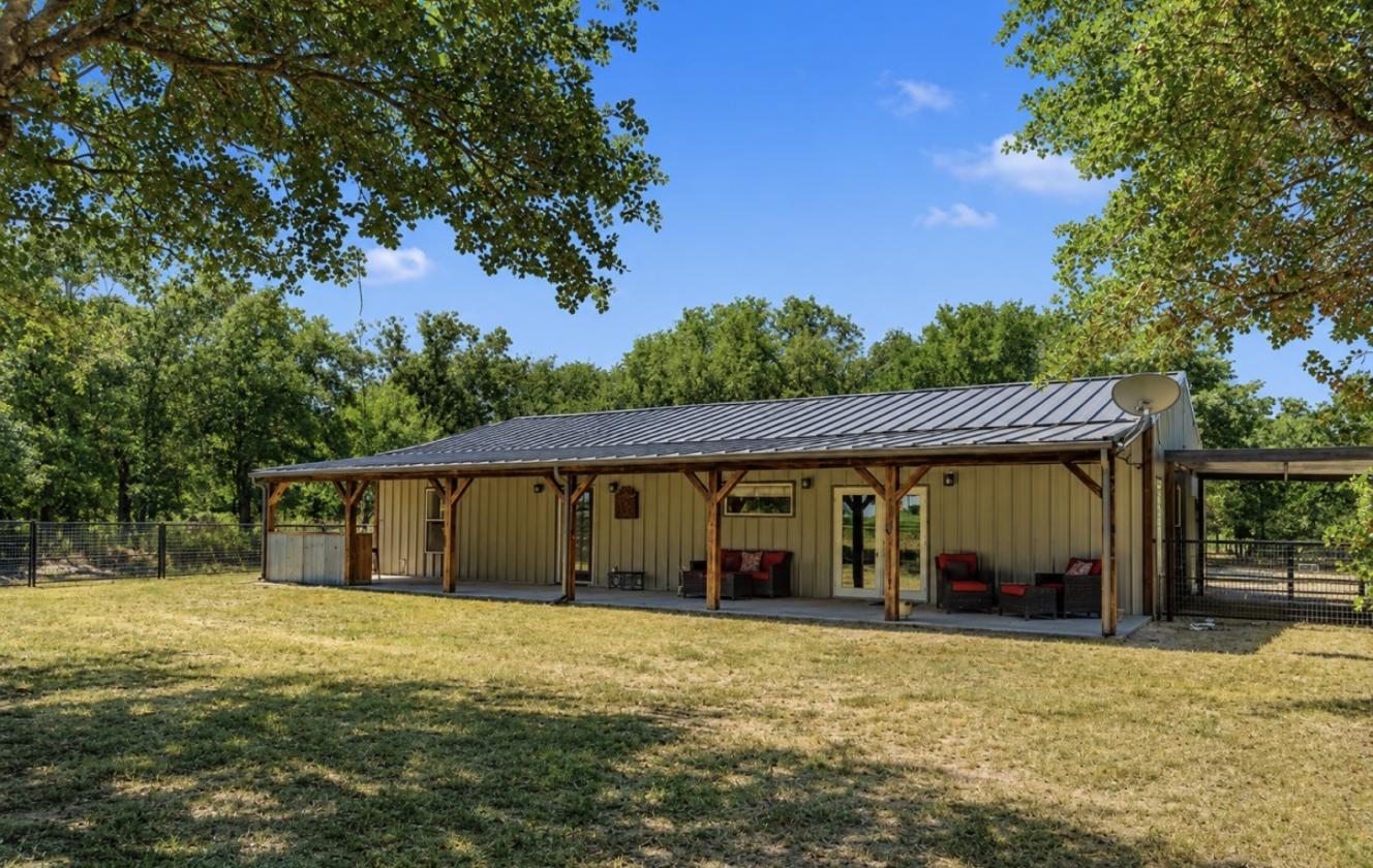 10 Acre Horse Property w/  Barndominium style home - photo 25