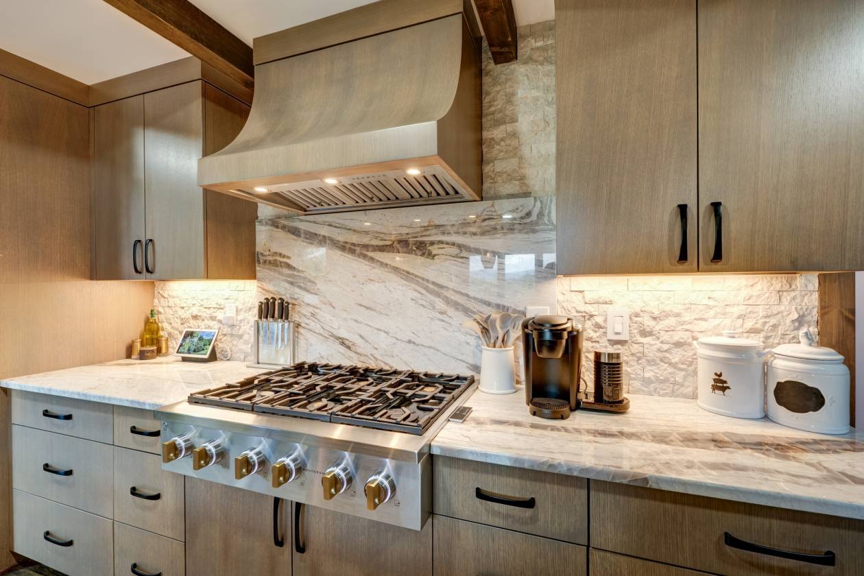Welcome to "Holly Hill" Your luxury estate - photo 20
