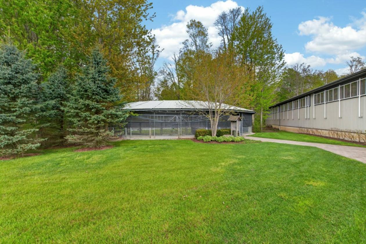 65 ACRE LUXURY EQUESTRIAN ESTATE- ONTARIO - photo 12