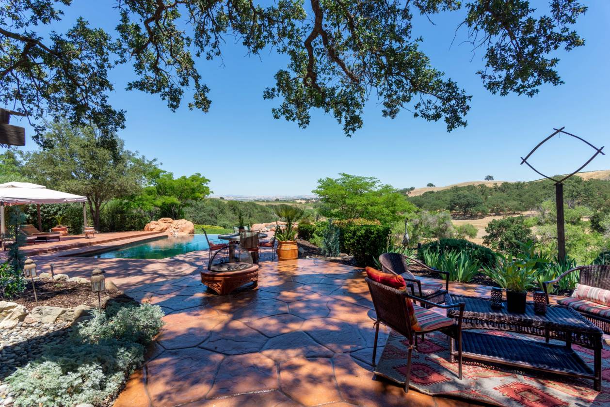 Beautiful Horse Ranch + Vacation Rentals Paso Robles, San Luis Obispo