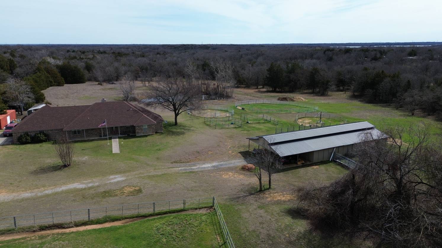 Horse Property for sale.
