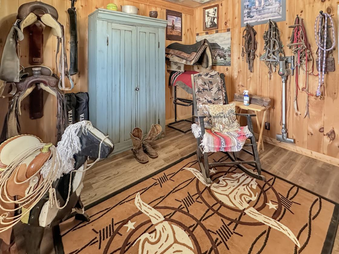 Rural Central Illinois 20 Acre Horse Paradise - photo 24