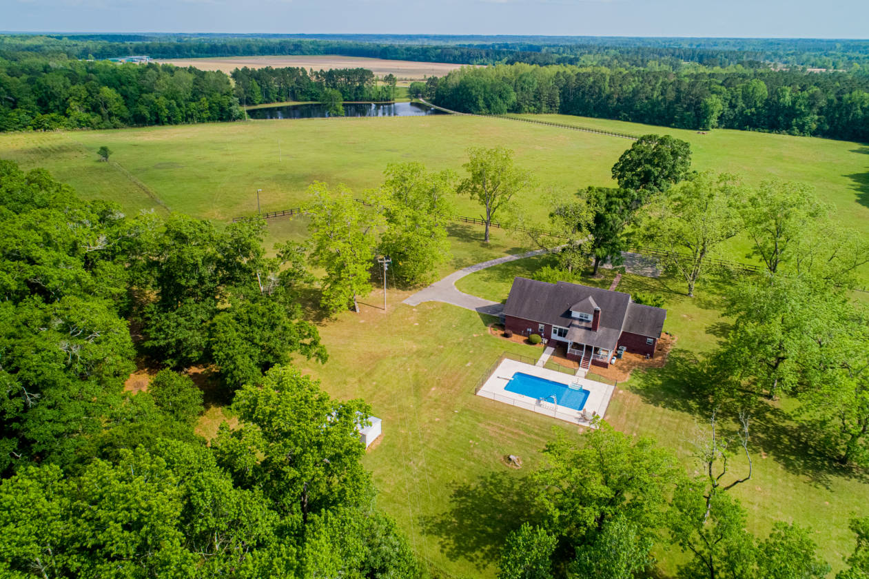 Farm with 85 Acres! Claxton, Evans County,