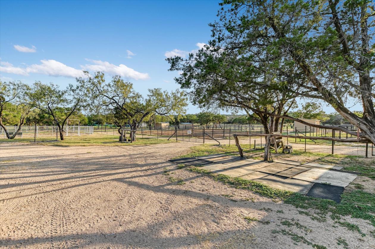 8.55 ACRES + REMODELED HOME + 8 STALL BARN - photo 26
