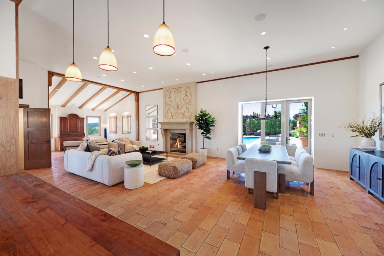 Equestrian potential estate - photo 7