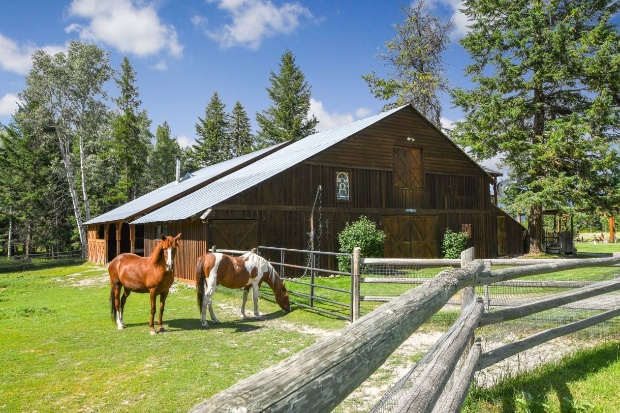 Breathtaking 22 acres in NW Montana with handcrafted cabin and ...