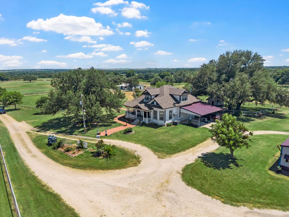 Beautiful 101 Acre Equestrian Facility & Residence - photo 26