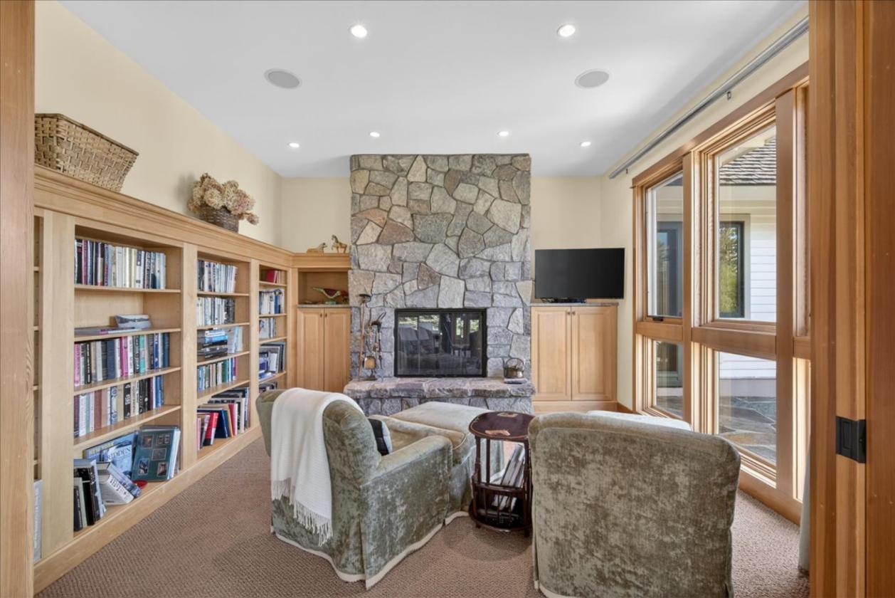 The Island House Estate - photo 13