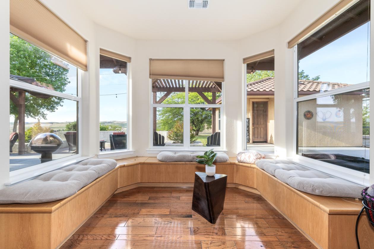 10 acres in the heart of Paso Robles Wine Country! - photo 10