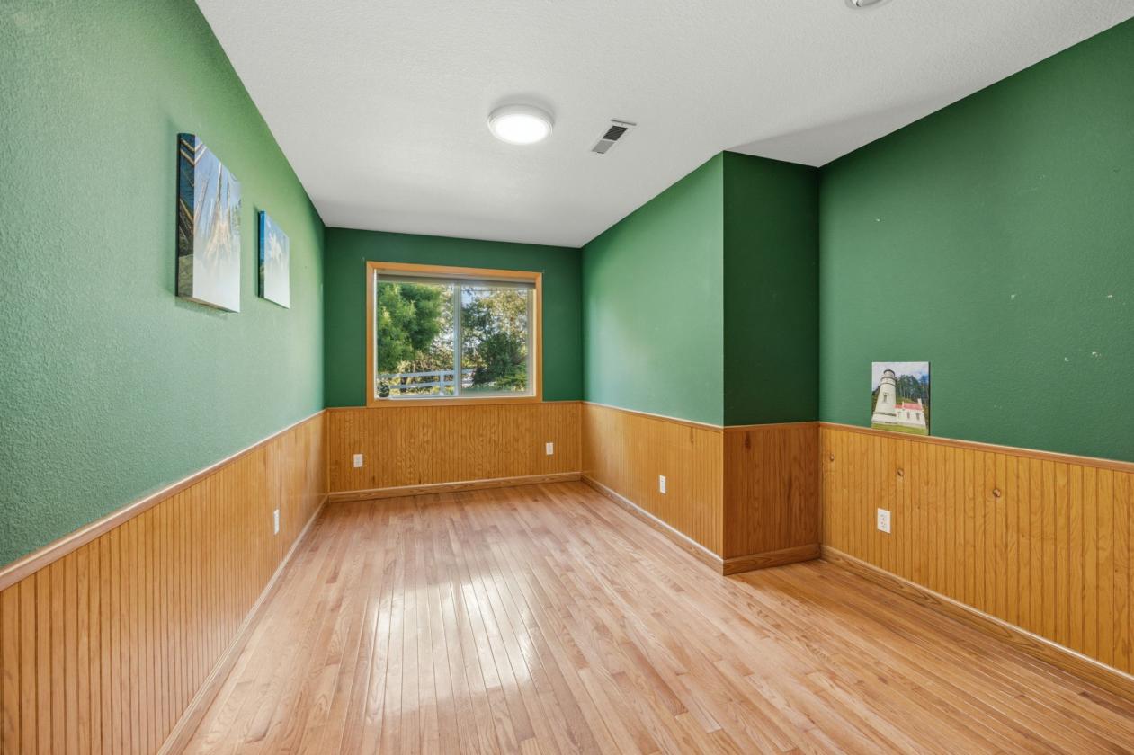Amazing Opportunity near Rogue River - photo 29