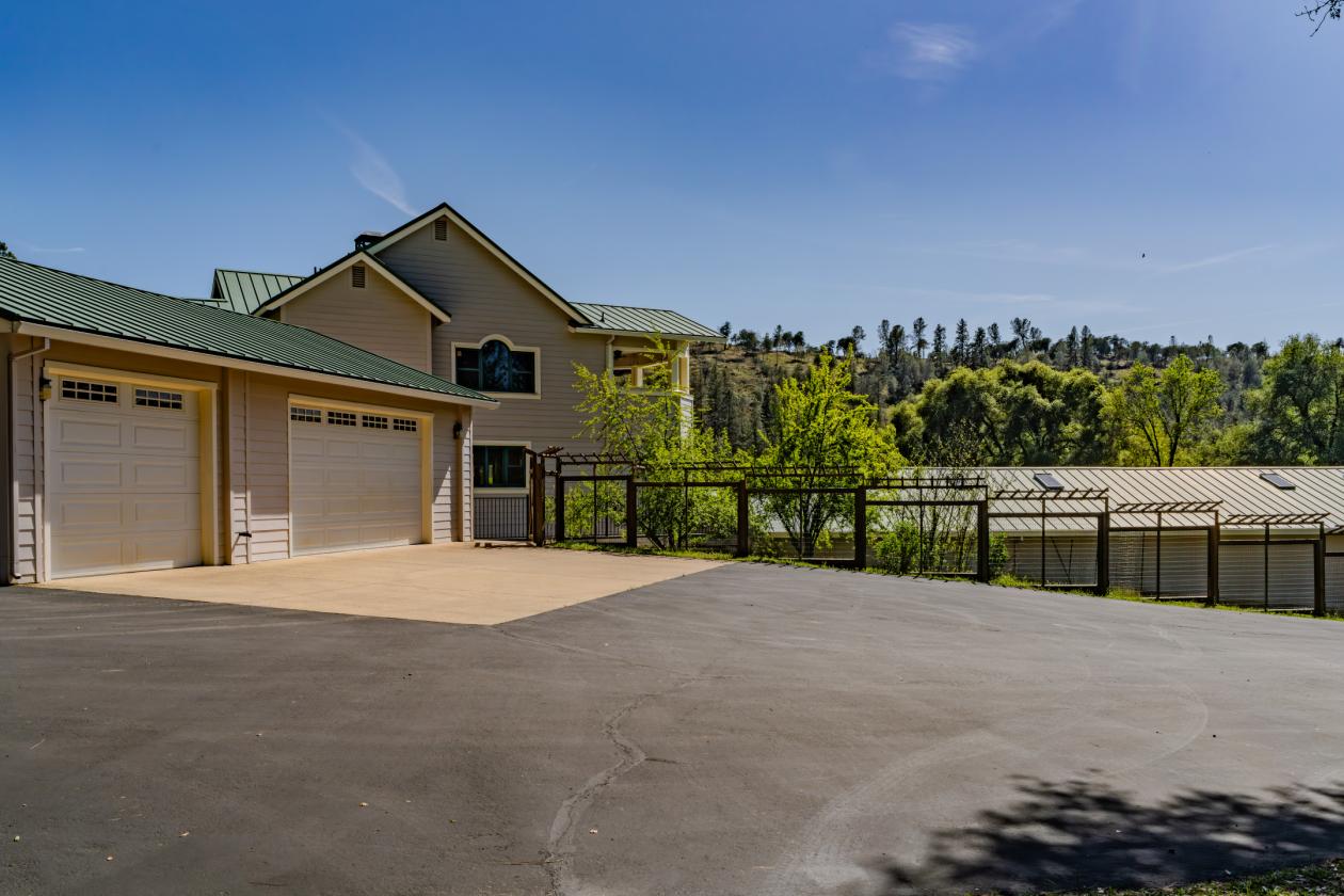 40 Acres - Fully ADA/Wheelchair Accessible - photo 28