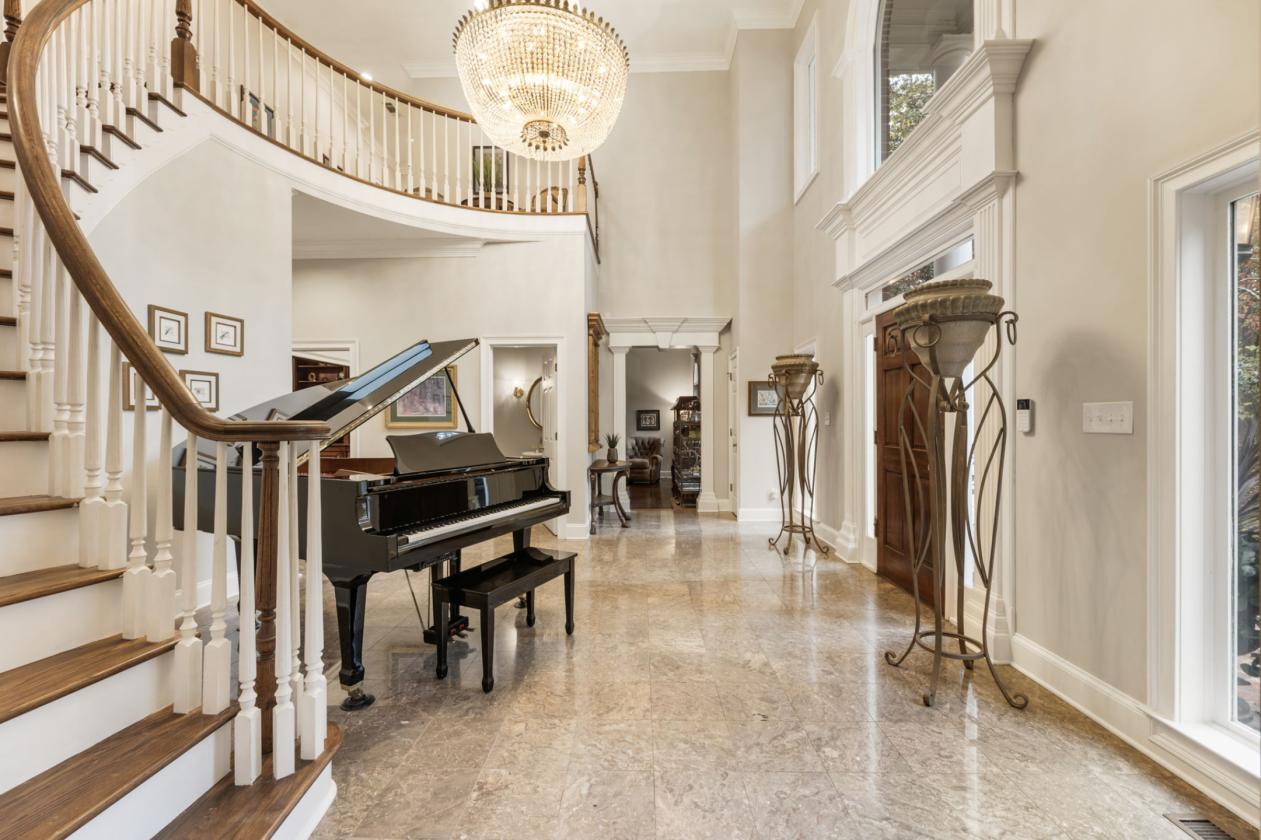 Hobby Farm in Milton/Alpharetta -7 acres - photo 6