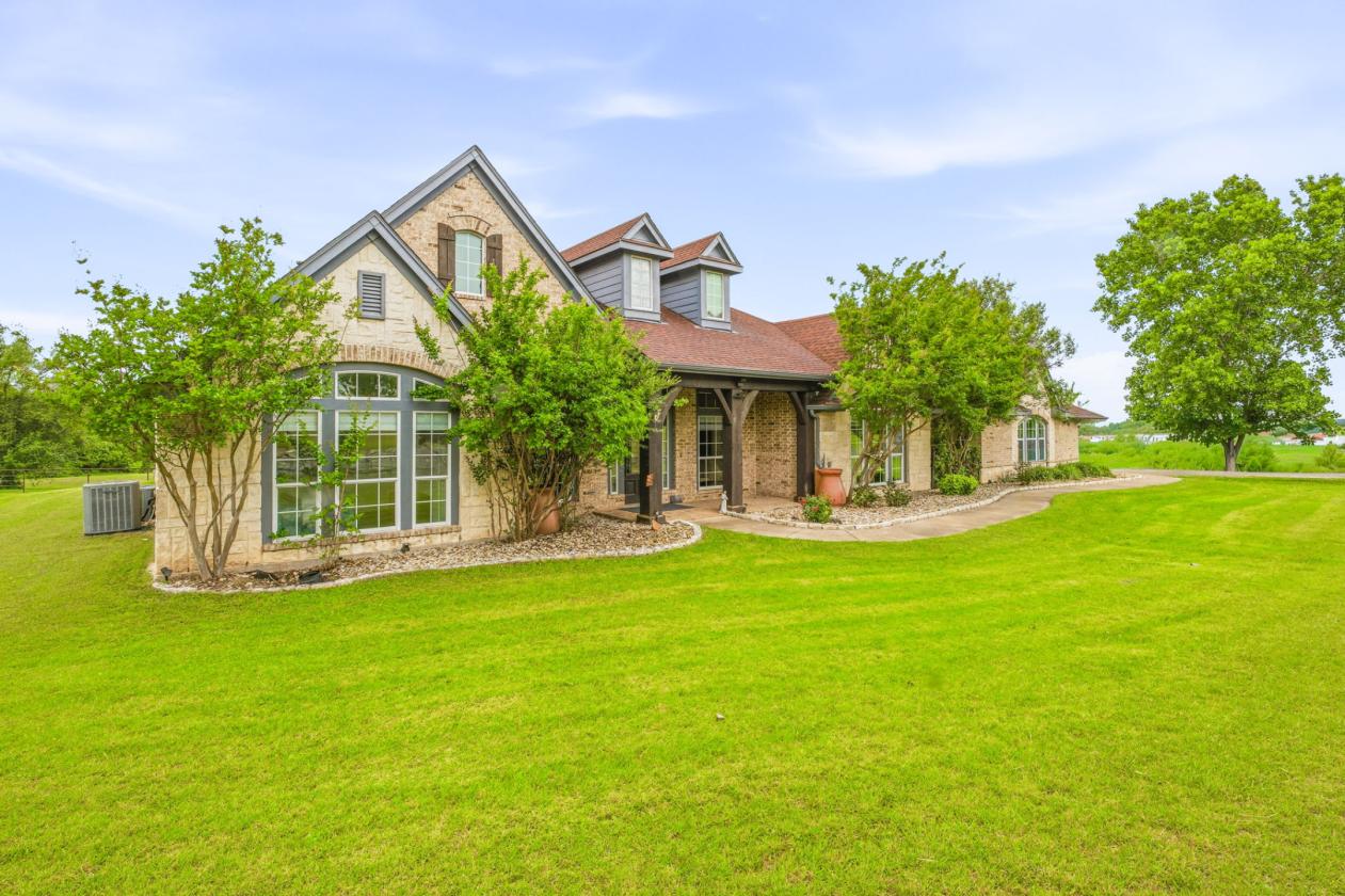Luxury Home & Horse Property | Granbury - photo 8