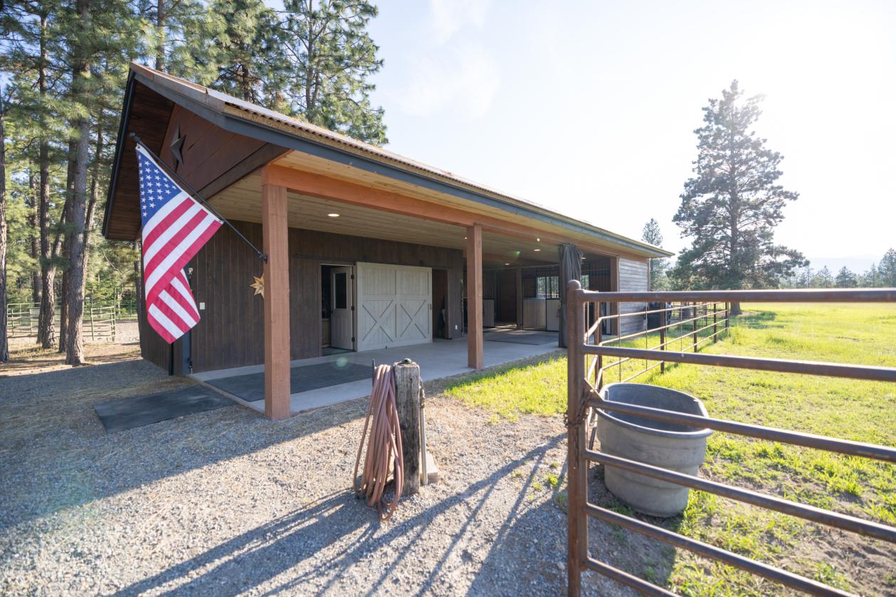 Equestrian property on Montana's #1 Golf Course - photo 26
